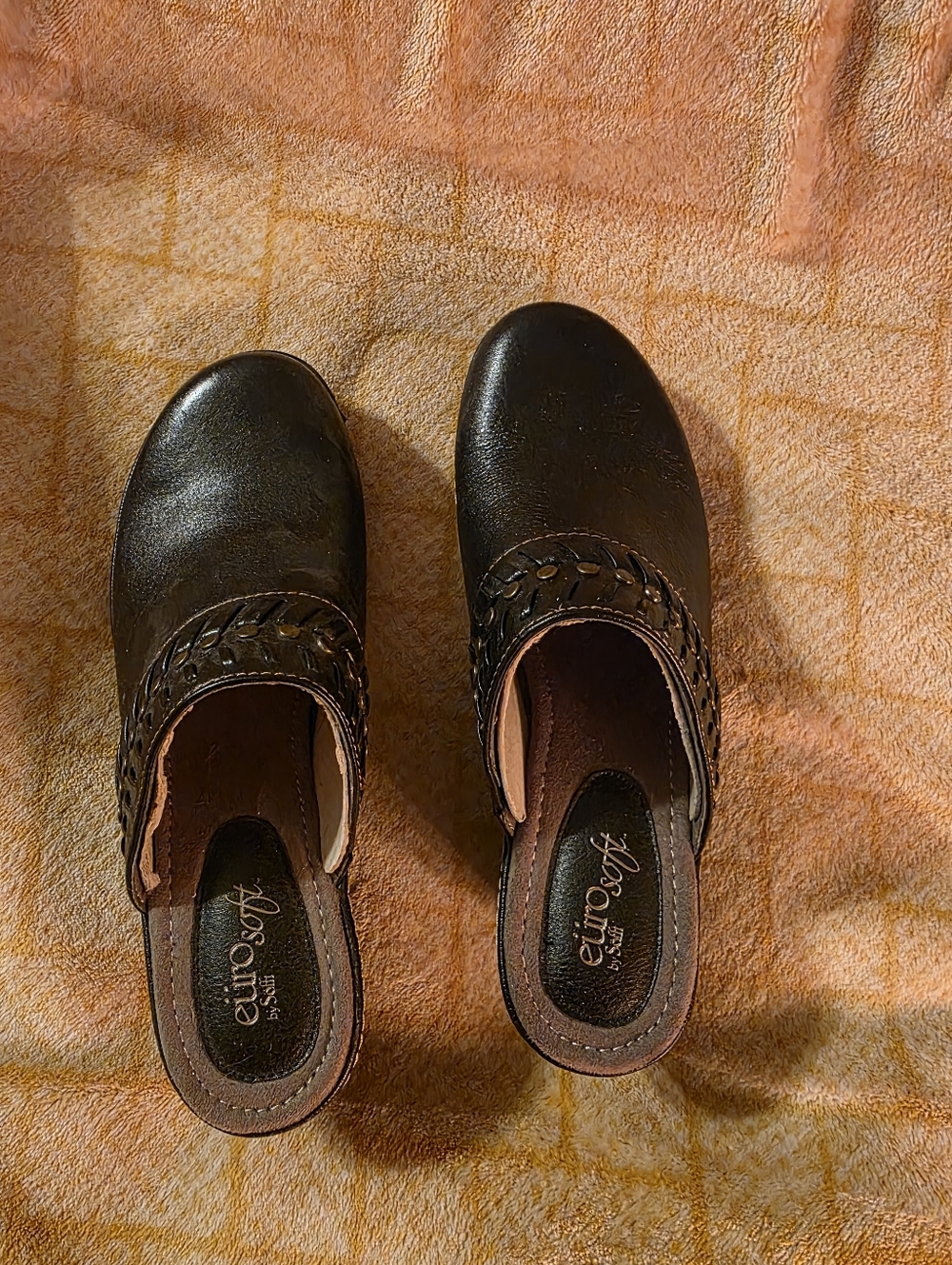 Black Clog Style Shoes- 9M - eüro by Söfft